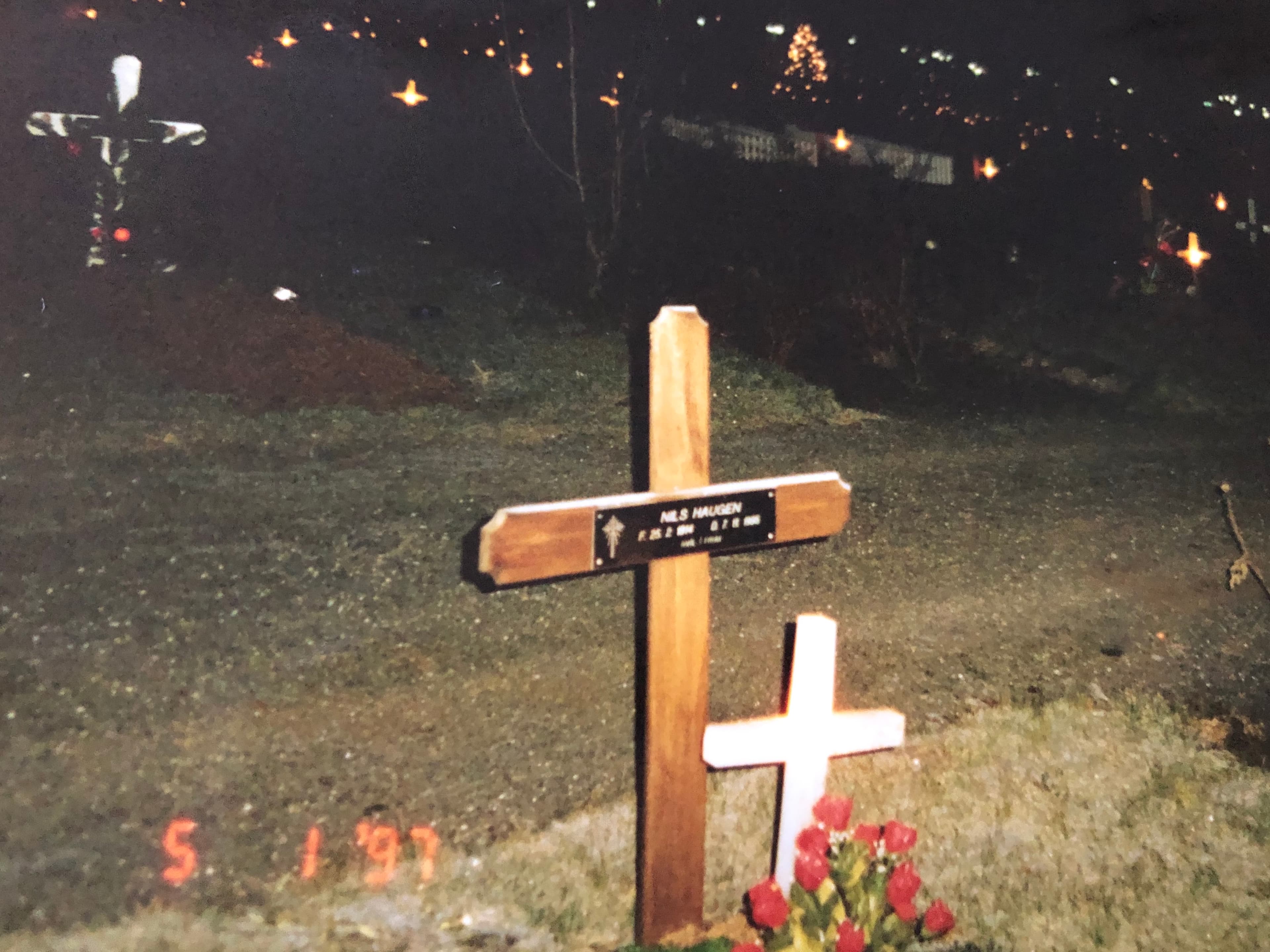 Jólalýsing í Gufuneskirkjugarði 5